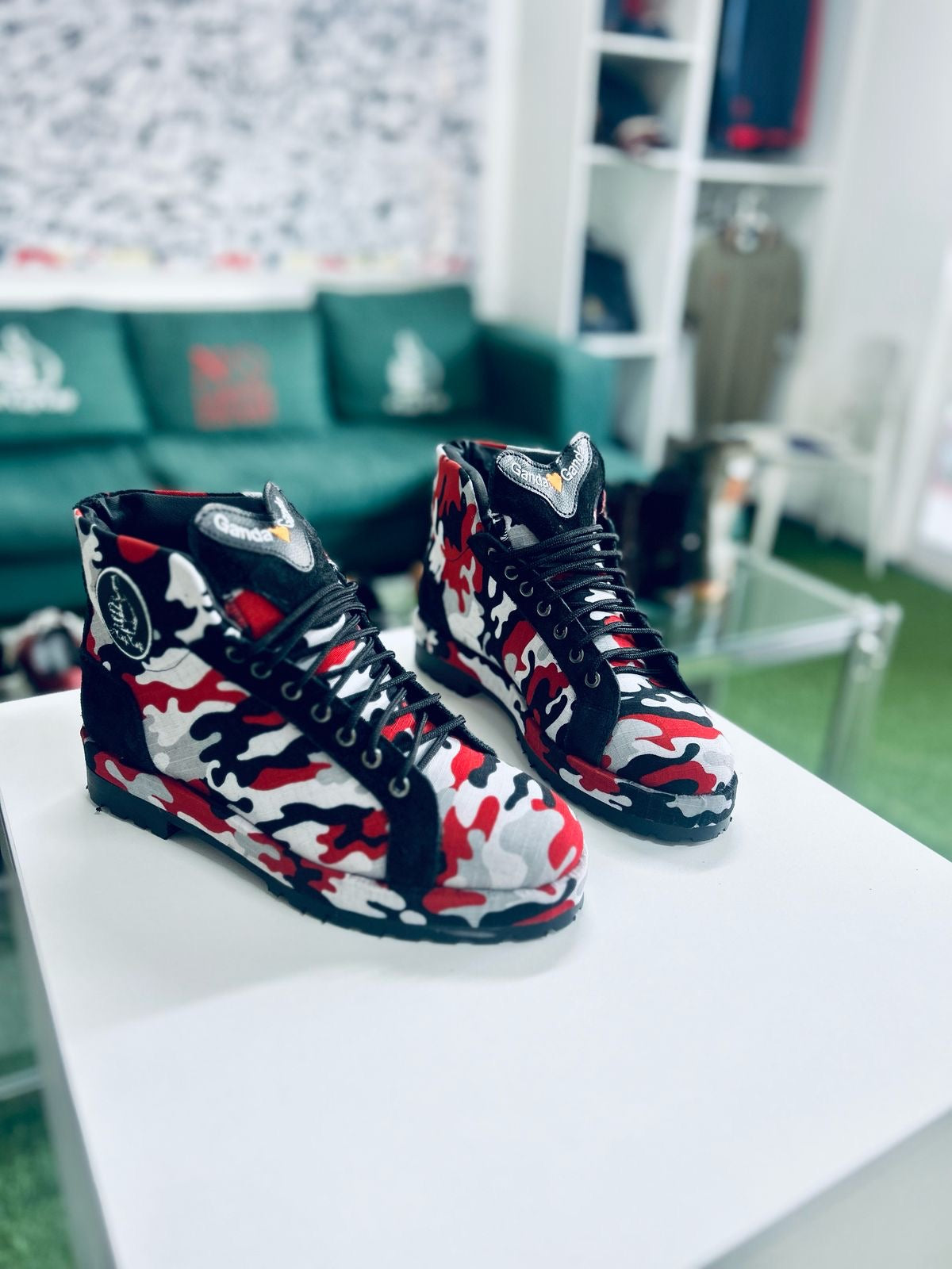 Ganda Ganda - Army Red Boots