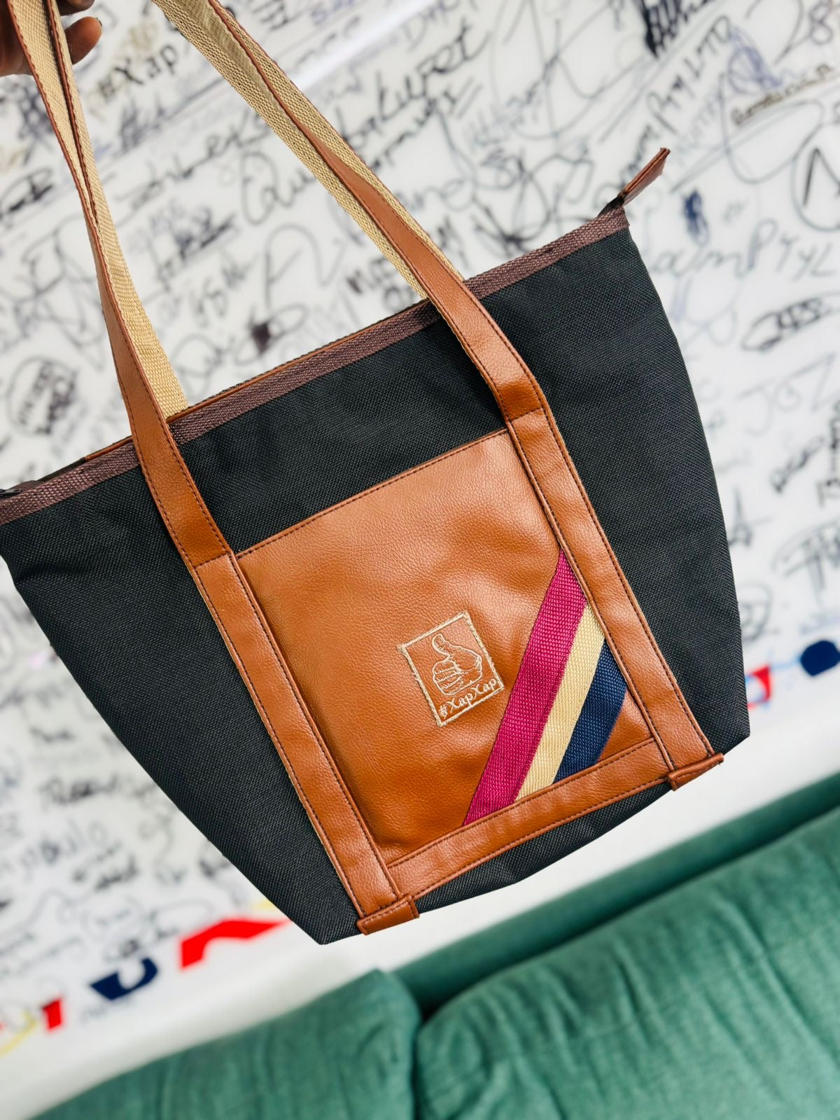 XapXap Tote Bag - Black & Brown