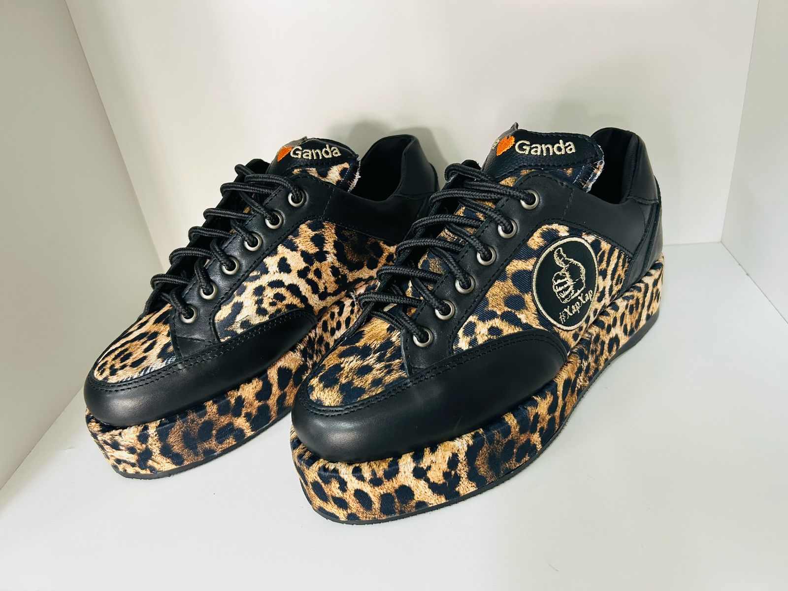 Ganda Ganda - Black Leopard High